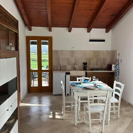 Casa Oleandri Dogoz Maison d'hôtes *